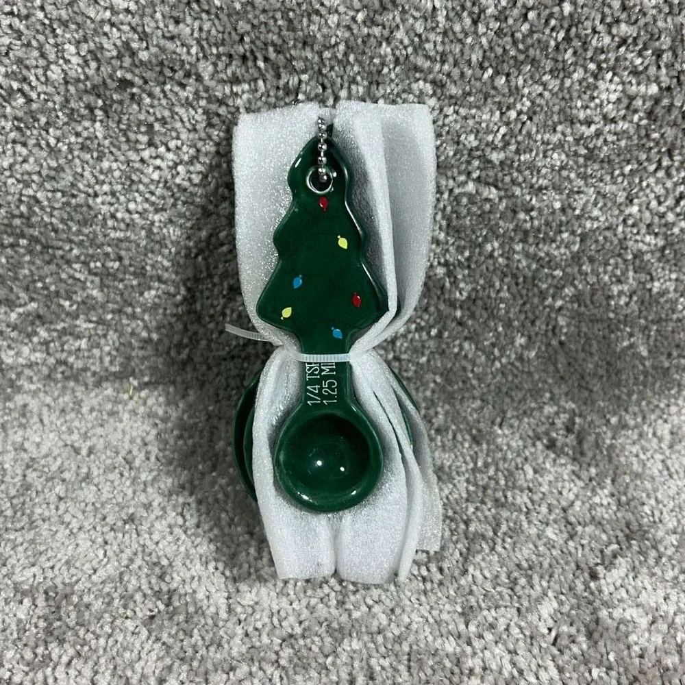 Newclassic Measuring Spoons Green Christmas‎ Tree Ceramic Holiday Set 4pc